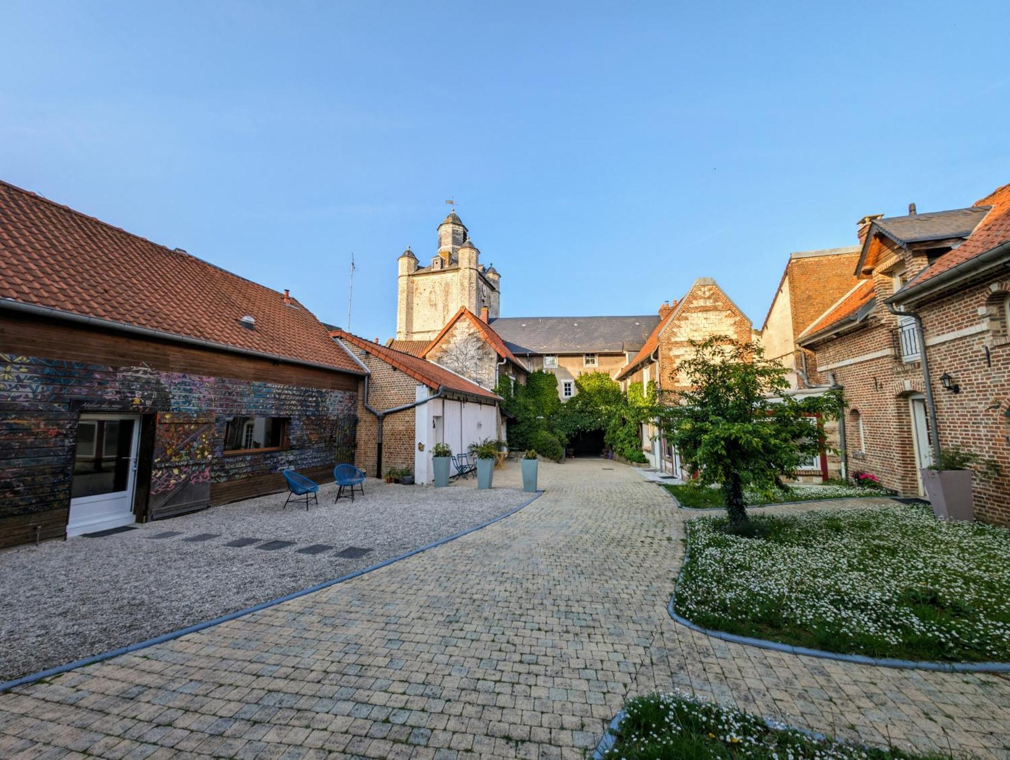 Le Relais Du Beffroi & Spa Saint-Riquier Екстер'єр фото