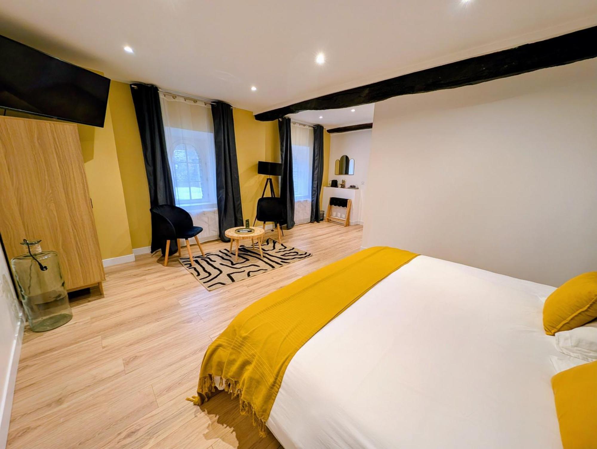 Le Relais Du Beffroi & Spa Saint-Riquier Екстер'єр фото